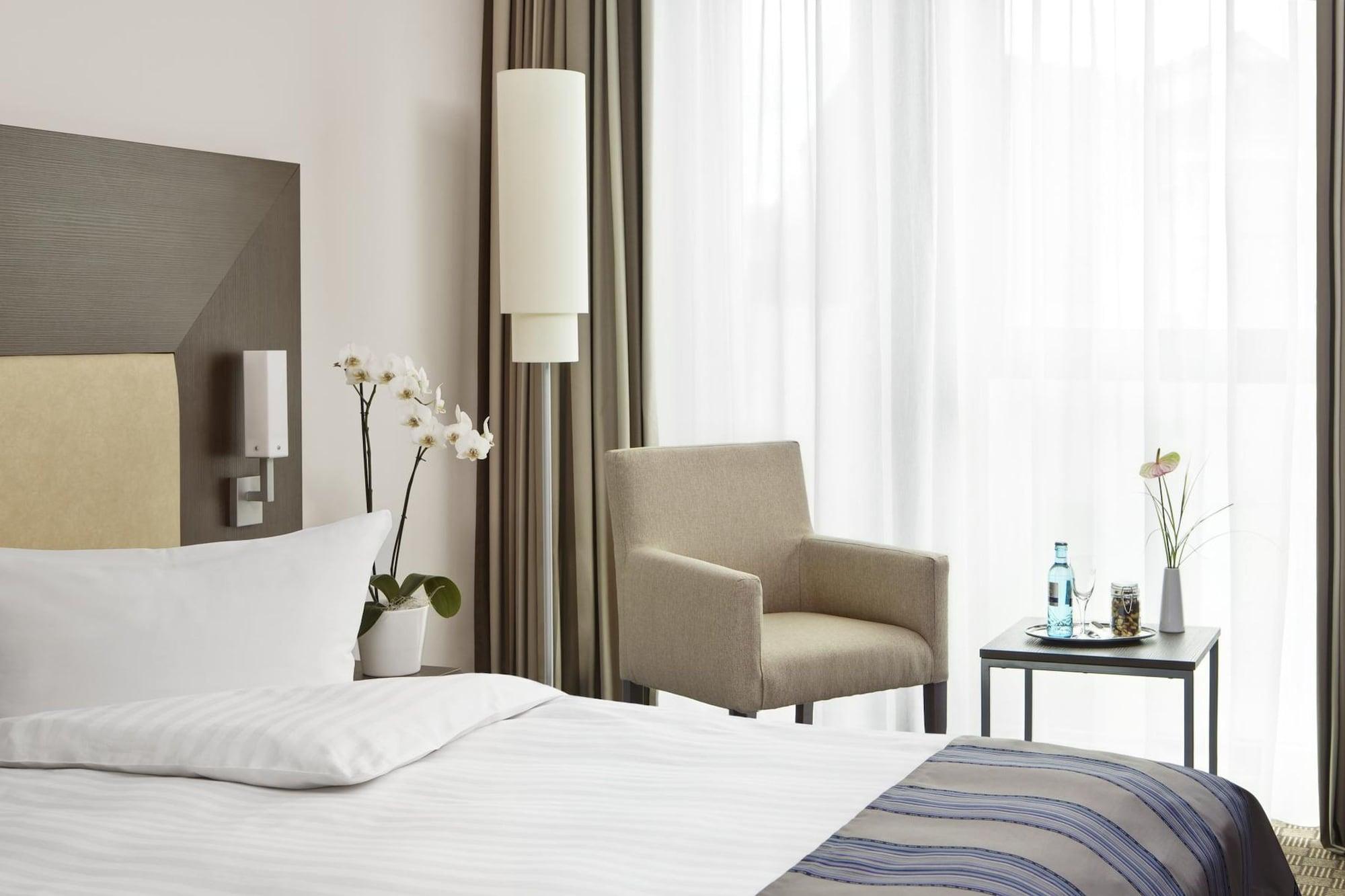 Intercityhotel Hamburg Dammtor-Messe Eksteriør bilde
