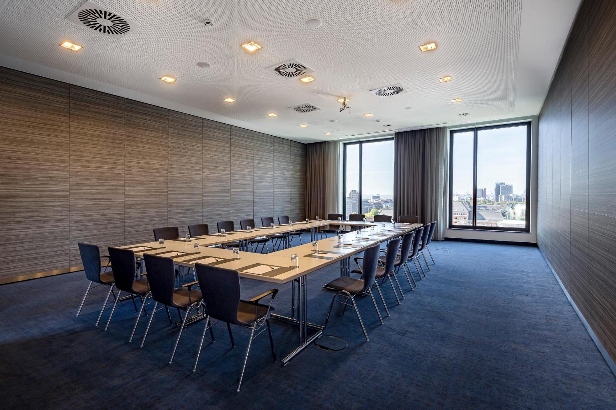 Intercityhotel Hamburg Dammtor-Messe Eksteriør bilde