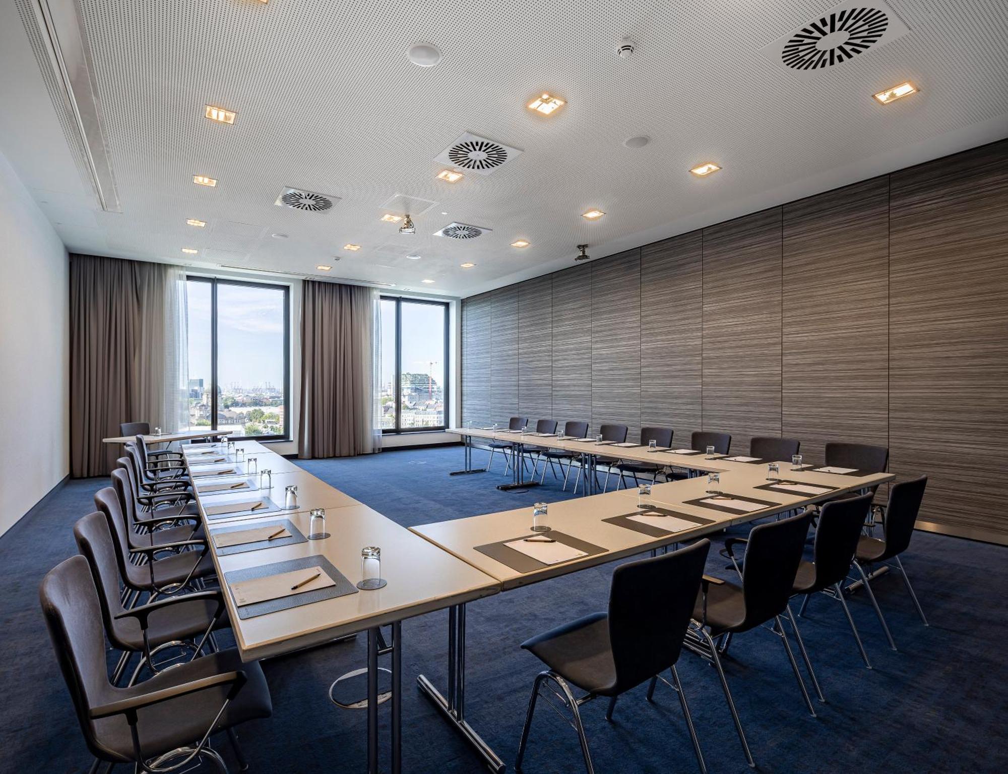Intercityhotel Hamburg Dammtor-Messe Eksteriør bilde