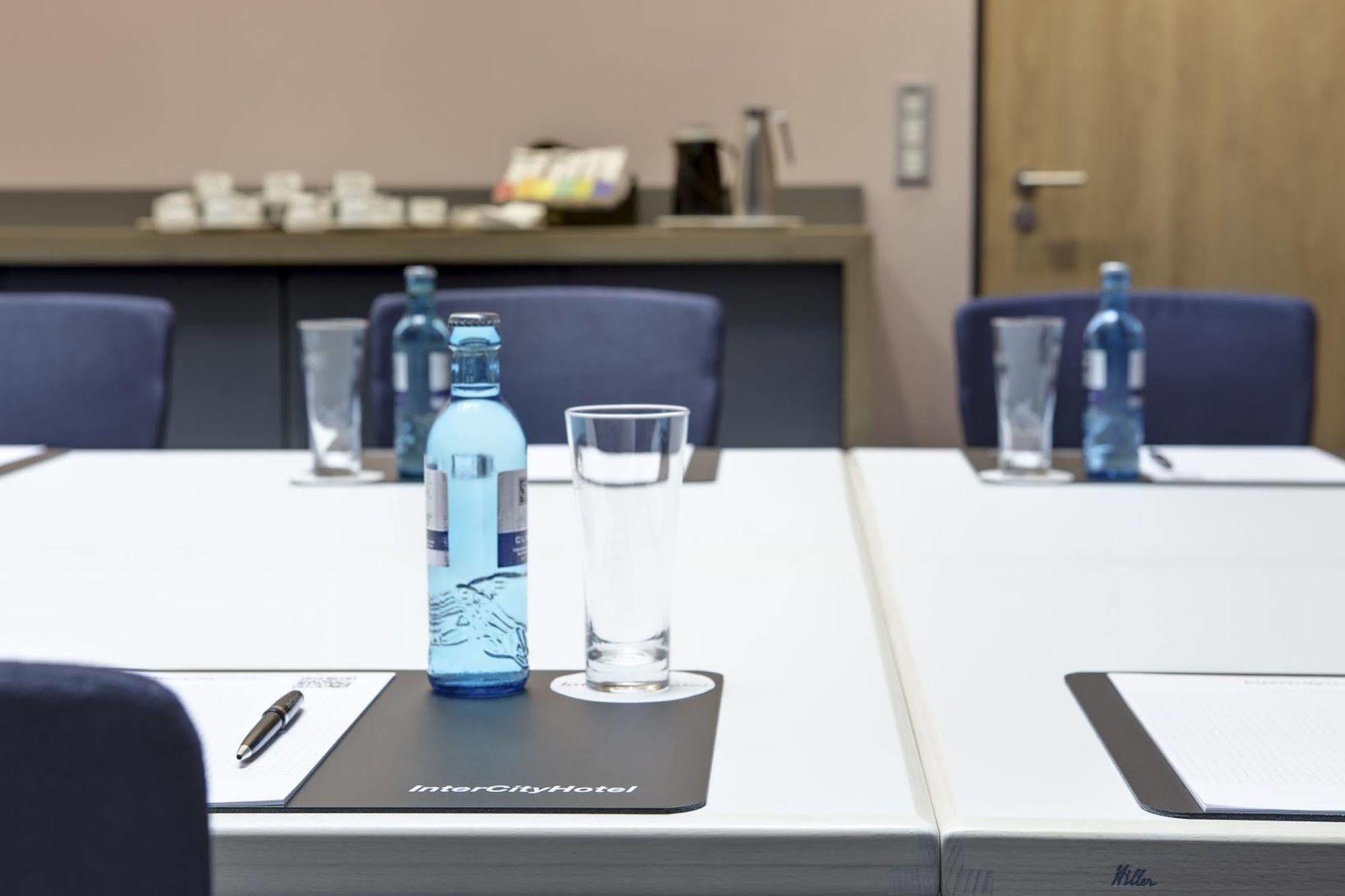Intercityhotel Hamburg Dammtor-Messe Eksteriør bilde